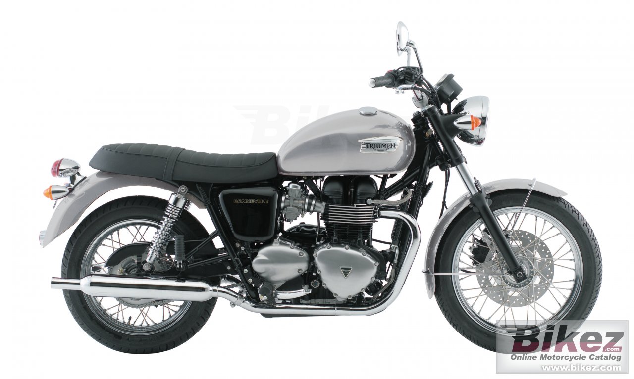 Big Triumph bonneville picture and wallpaper from Bikez.com